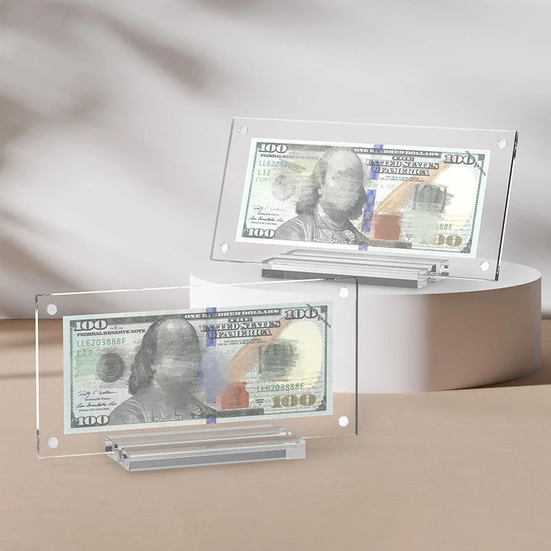 Marco de fotos conmemorativo de billetes de dólar de acrílico transparente resistente con base para exhibir en el escritorio del hogar o como vitrina coleccionable.